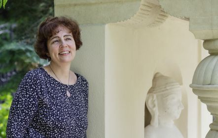 Dr. Györgyi Fajcsák, director of Ferenc Hopp Museum of Asiatic Arts, has been awarded a high state honour