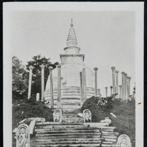 Buddhist Stupa - Ceylon