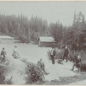 Tourists in the Tatra Mountains, Ferenc Hopp is second from right