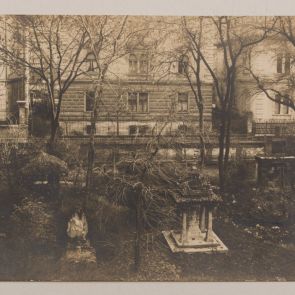 The garden of Ferenc Hopp's villa in late autumn, photographed from the upper floor