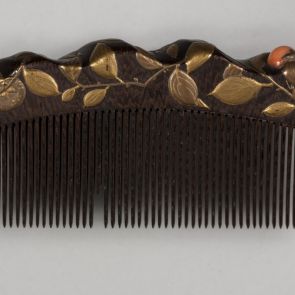 Ornamental comb (sashi-gushi) decorated with a fruity branch