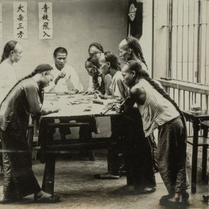 A Fan-tan szerencsejátéknál