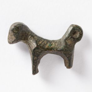 Animal-shaped ornament