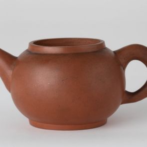 Teapot (without a lid)