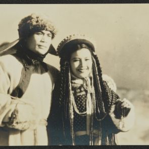 Chan Yun-shang és Mei Hsia a Hua Mu-Lan című filmben