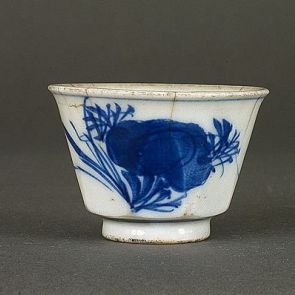 Cup with floral decoration