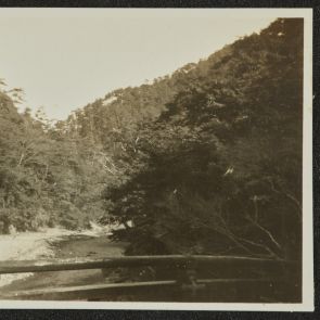 A patak a hídról nézve, Jingoji, Kyoto