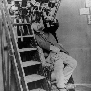 Dr. Nicolaus von Konkoly-Thege, with the astronomical telescope of the Ógyalla observatory