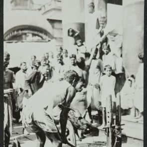 Kecskeáldozat a Kalighat templomban, Kolkata (Calcutta)
