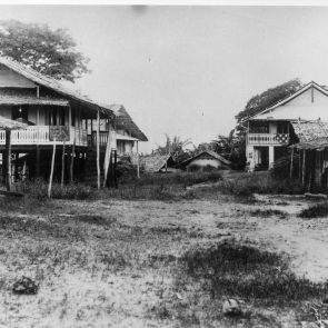Settlement on the River Gabon (near Libreville?), West Africa