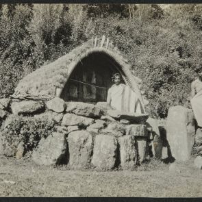 Temple in Toda and priests