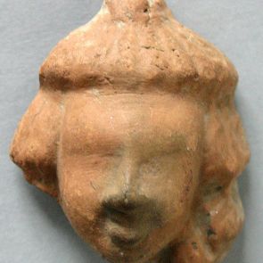 Male head (fragment)