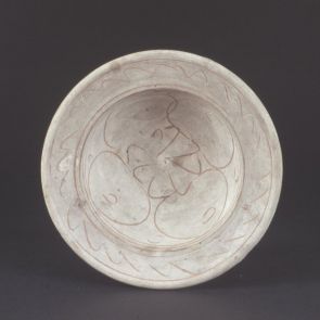 Bowl with floral pattern