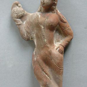 Female figure (fragment)