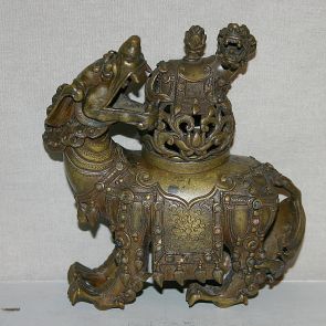 Incense burner in the shape of a mythical animal