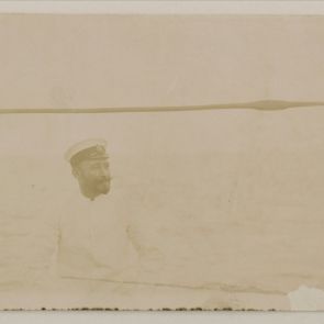 Ship's officer on board the steamer Melitta Bohlen (photograph by Ferenc Hopp's fellow traveler)