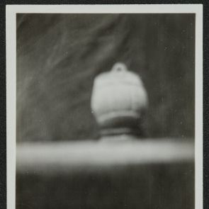 Kerekded edényke fedéllel