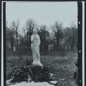 Unveiling of Ferenc Hopp's tomb, Kerepesi Cemetery