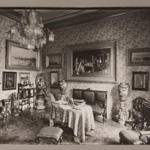 Salon in the Hopp villa, 1900s