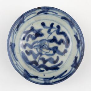 Plate with stylised floral design