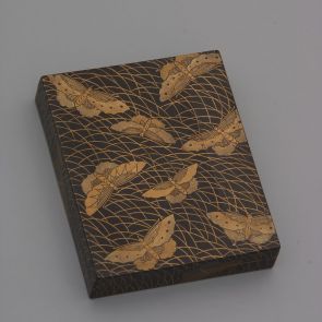 Lacquer box decorated with butterfly motifs