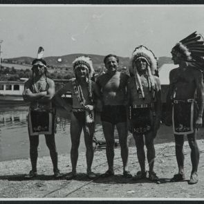 Páger Antal az indiánokkal a Dunaparton