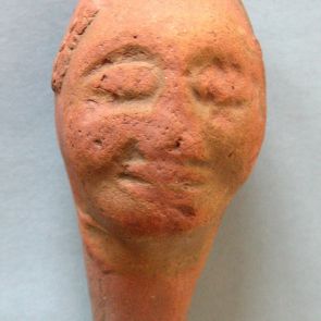 Head, fragment, plug, terracotta