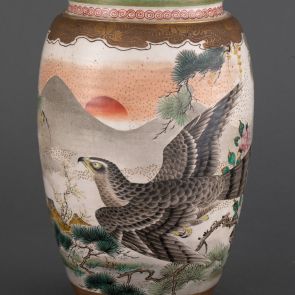 Satsuma type vase with falcon hunt scene