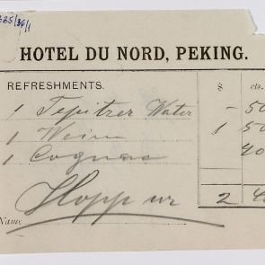 Drinks bills issued to Ferenc Hopp by Hotel du Nord from Beijing: Refreshments