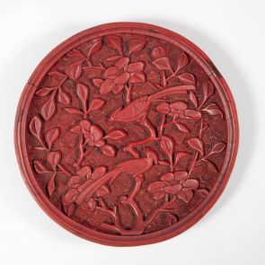 Kis tányér madár-virág képpel