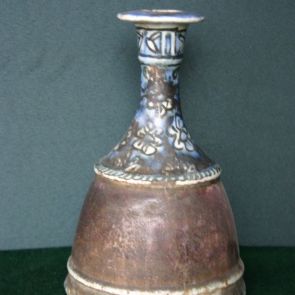 Bell-shaped vase