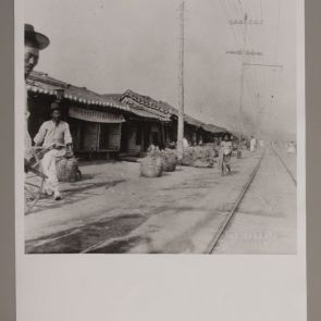 Main road in Seoul, 1903