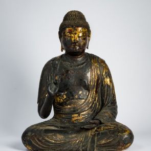 Shaka Nyorai − The Historical Buddha