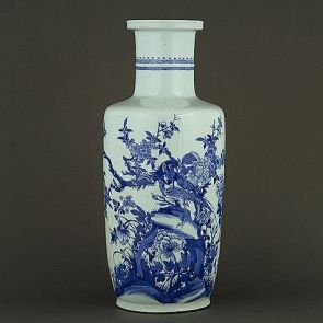 Cylindrical vase with a bird-and-flower image