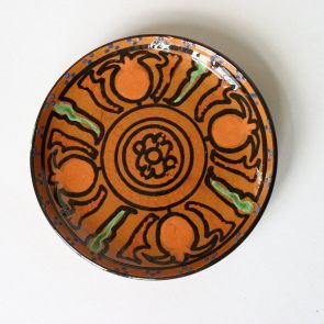 Small plate with stylized plant motifs