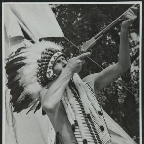 Ervin Baktay with a rifle held on purpose