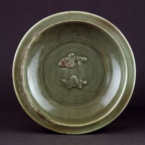 Bowl with two fishes
