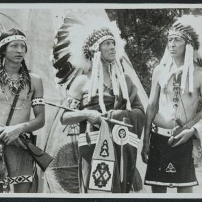 Baktay, Öreg Halászsas és Sokkutya (Gottesmann Ernő) társaságában