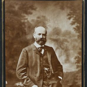 Hopp Ferenc 49 éves korában