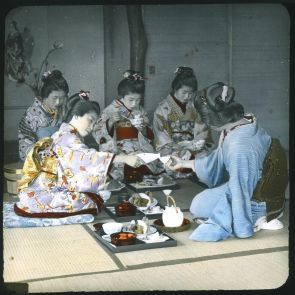 The lunch of the geishas in the Teahouse