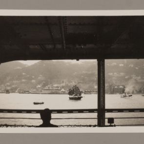 The harbour and the city in humid weather, seen from the lower deck of the boat