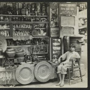 Curio Shop, Bombay