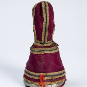 Silk holder for a prayer bell