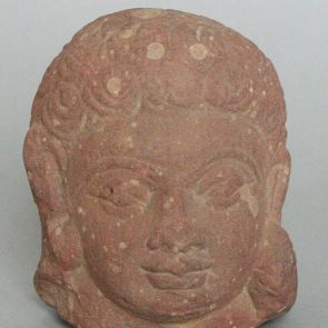 Buddha- vagy Tírthankara-fej
