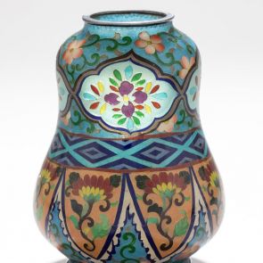 Gourd shaped vase with geometric and floral patterns