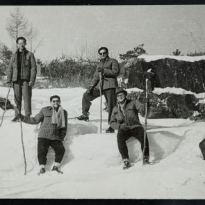 Életkép: Kirándulás a közeli hegyekben