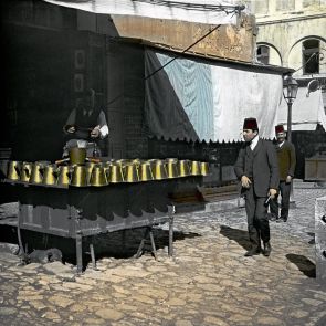 Constantinople. Fez press in a street