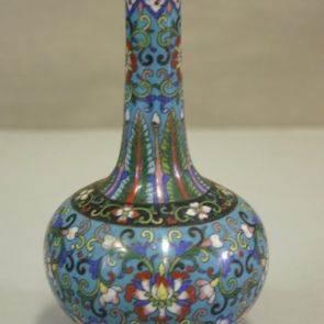 Bottle vase with peony decoration