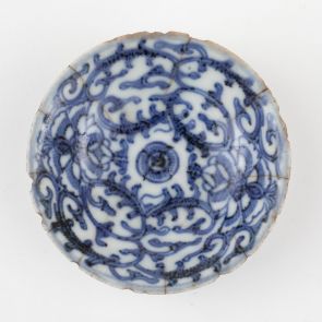 Saucer with stylised floral design