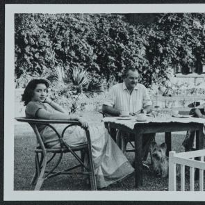 Viktor Egan with his wife and mother (Blanka Gottesmann)